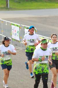 BIB: 194
                            <button type="button" onclick="openModal(3553052)" class="btn btn-primary btn-sm float-right btn-popup" data-toggle="modal" data-target=".modal-high-quality">
                        <i class="fas fa-shopping-cart"></i> Add to Cart
                    </button>
                                            <button type="button" onclick="isThisMe(3553052, true)" class="btn btn-success btn-sm float-right btn-popup btn-isme hidden" data-toggle="tooltip" data-placement="bottom" title="นี่คือรูปของคุณใช่ไหม คลิกที่นี่เพื่อเอาเข้าอัลบั้ม">
                        <i class="fas fa-plus"></i> Add to album
                    </button>
                    <button type="button" onclick="isThisMe(3553052, false)" class="btn btn-warning btn-sm float-right btn-popup btn-isnotme hidden">
                        <i class="fas fa-ban"></i> Remove from album
                    </button>